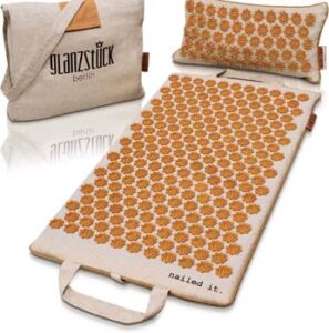 Glanzstück Berlin® Acupressure Mat Set Premium, Beginner Suitable, Made of Linen, Neck and Back Pain Relief, with Pillow (Heat Function) & Bag, Sustainable